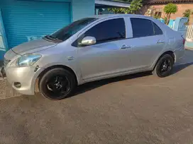 Toyota Vios 2011 Bensin