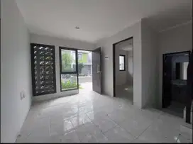 Rumah 2 Lantai Minimalis Modern Cluster Dayana Summarecon Bandung