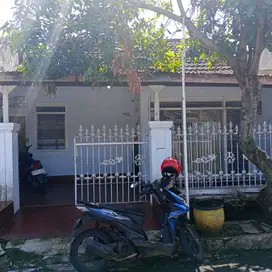 RUMAH BANGUNAN SETANDAR SAWOJAJAR SATU KOTA MALANG