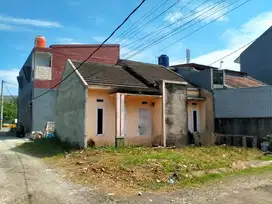 Turun harga Dijual Rumah Hitung Tanah di Graha Studio Alam Depok