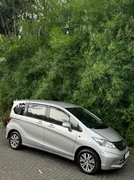 Honda Freed SD 2013 KM 70 ribu RECORD