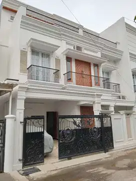 Rumah Lux Kebagusan