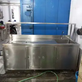 wastafel stenlis restoran