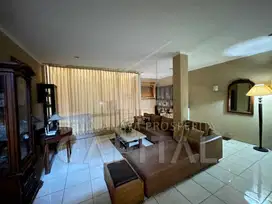 RUMAH FULL FURNISHED DEKAT TAMAN CLUSTER DI TATAR JINGGANAGARA KBP