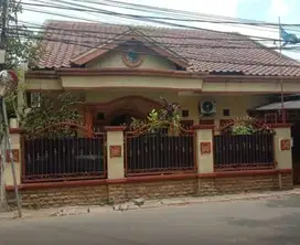 dijual rumah murah di komplek kimia farma hankam, ciledug, tangerang