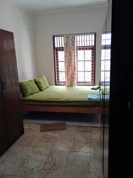 Taman Peninsula Bekasi