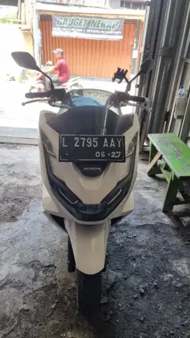 UD ENY MOTOR - Honda PCX 160 CBS thn 2022