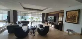 For rent Sailendra Apartment corner unit nice Furnished, best price