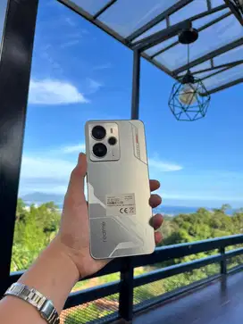 Realme 14 5G 8/256 Terbaru