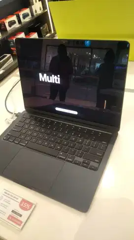 SEGAMPANG ITU untuk memiliki laptop dengan Homecredit