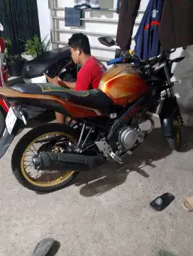Jualan motor bekas