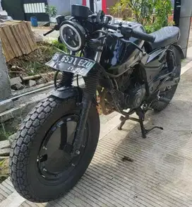 Motor Custom Bajaj Pulsar 220f