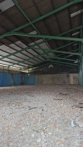 Disewakan, Gudang Siap Pakai Akses Container Di Plumpang