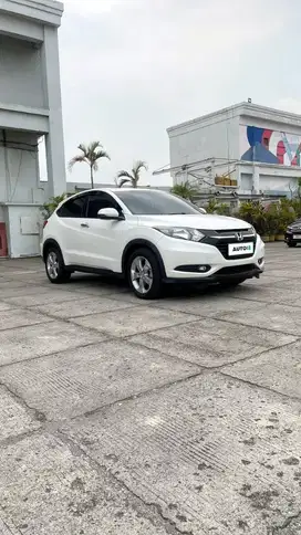 Honda HRV 1.5 E CVT 2015 Putih