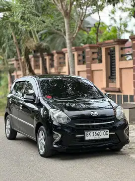 Agya 1.0 metik A/T 2014