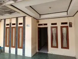 Disewakan Rumah Nyaman (Over Kontrak)