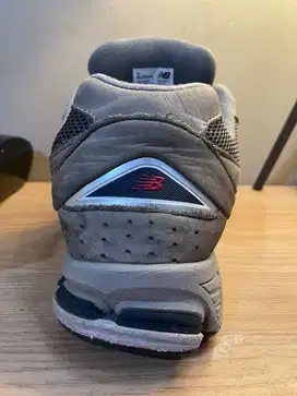 New Balance 2002R Light grey