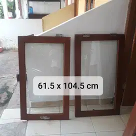 Daun Jendela Kaca