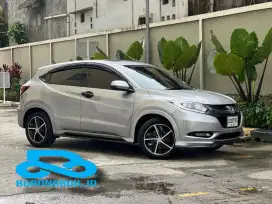 Honda HR-V Hrv Prestige  1.8 At 2017 Silver