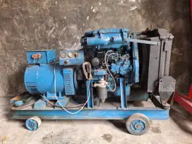 Mesin genset 10.000 watt
