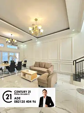 Rumah HOT SALE Ruangan Lebar 3 Lantai di Kebayoran Bintaro LR-16086