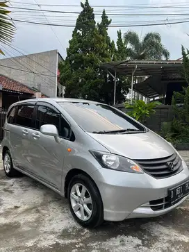 Honda Freed S 2012