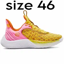 Sepatu basket curry 9 sesame street