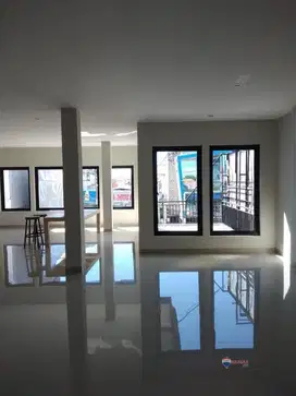 Shop 3 floors For rent in, Denpasar