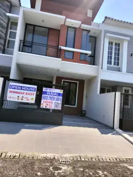 DIJUAL RUMAH BARU GRESS PANTAI MENTARI SBY TIMUR