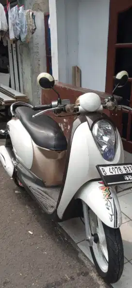 Scoopy karbu 2010 Pajak hidup