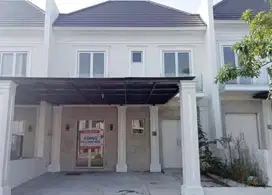 Rumah Baru Gress Siap Huni Greenland Wiyung  Jalan Utama