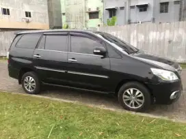 Innova 2015 V automatic/diesel