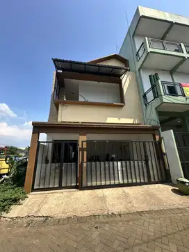 Dijual Cepat Rumah Kost Aktif 15 Kamar Tlogomas dekat Kampus Malang