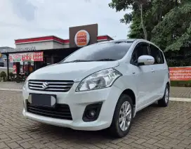 BEST DEAL !! SUZUKI ERTIGA 1.4 GL AT MATIC 2015 PUTIH