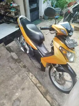 Yamaha nouvo 2006