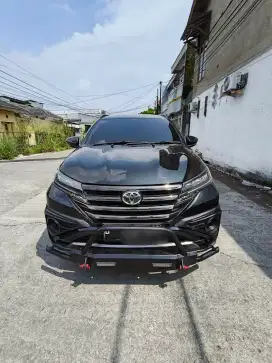 Dijual Mobil Toyota Rush GR Sport Matic tahun 2022, warna hitam