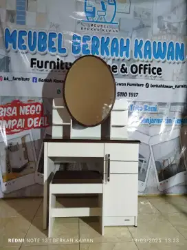 Ready Meja Rias Model Minimalis Terbaru