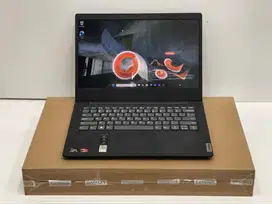 Lenovo Ideapad slim 3 AMD Ryzen 3 4300U Ram 8GB SSD 512GB