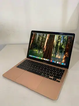 Macbook M1 2020