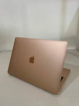 Macbook M1 2020
