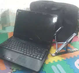 Laptop DELL Inspiron N4030