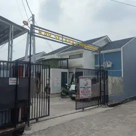 Dijual cepat rumah komersil Di ujung harapan Bekasi Utara 17610