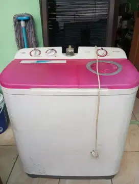 DIJUAL MESIN CUCI SANKEN 2 TABUNG