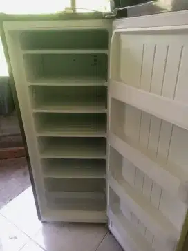 Freezer LG 6 rak
