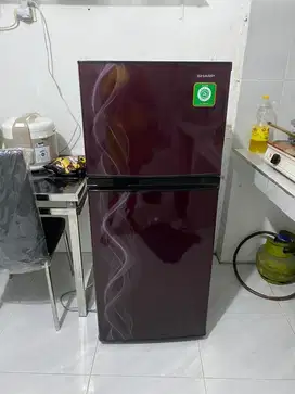 KULKAS SHARP 2 PINTU