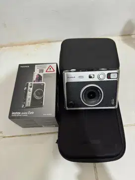 Instax mini Evo