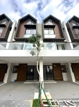 Rumah Osaka Residence PIK 2 5x10 Tipe Luna 3Lt 3+1KT Siap Huni