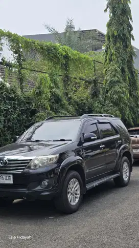 Toyota Fortuner 2012 Bensin
