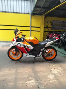 HONDA CBR 150 R 2015 SIAP PAKAI
