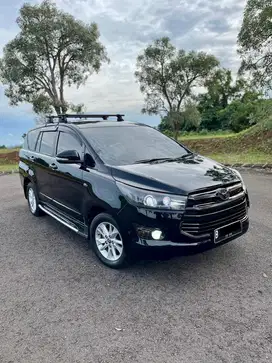Reborn V Luxury 2.0 MT 2017